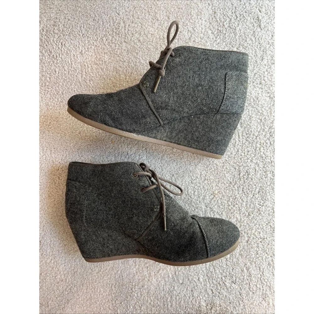 Toms Desert Wedge Herringbone Bootie Ankle Boots Size 8.5 Brown Fabric Academia